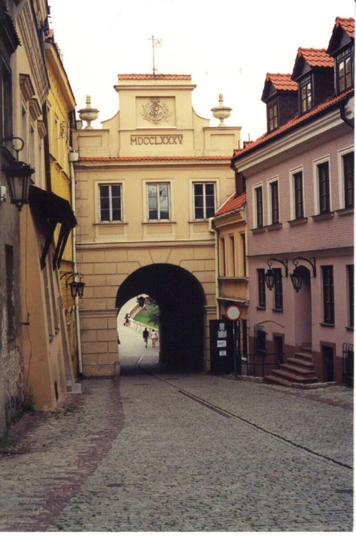 Lublin ghetto entrance 02